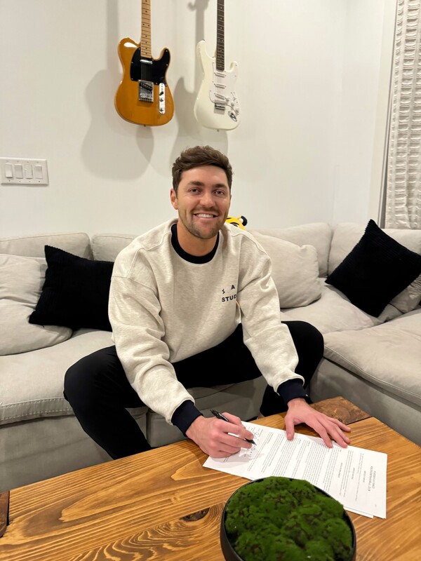 제임스 네일이 KIA에 남는다(사진=KIA)