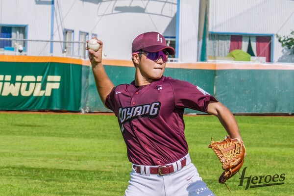 염승원이 팔꿈치 수술대에 오른다(사진=키움)