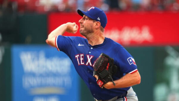 맥스 셔저가 토론토 유니폼을 입는다(사진=MLB.com)