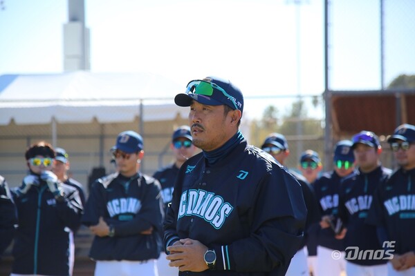 애리조나 캠프 첫날 이호준 감독(사진=NC)