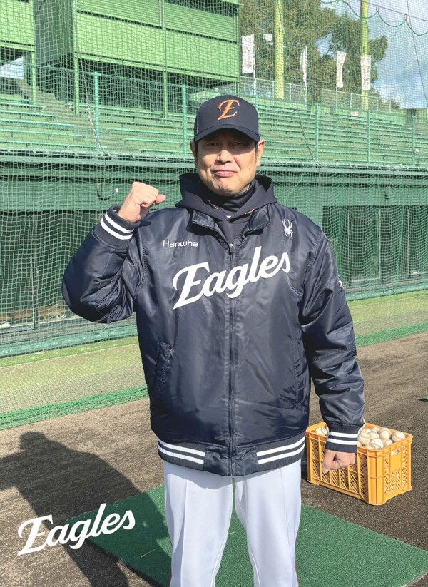 사에키 인스트럭터(사진=한화)