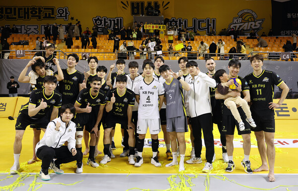 KB손해보험 스타즈 배구단, 경민대학교와 포스트시즌까지 홈경기장 사용 합의(사진=KB 손해보험)
