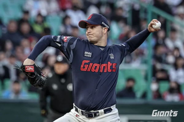 터커 데이비슨(사진=롯데)