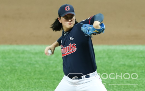 롯데의 마무리 김원중(사진=스포츠춘추 DB)