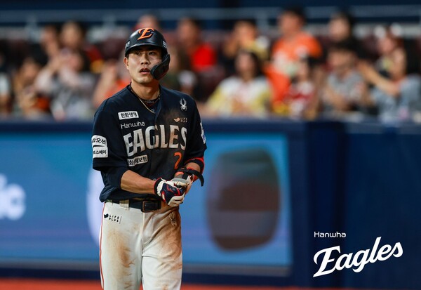 심우준이 비골 골절로 한달 이상 결장한다(사진=한화)