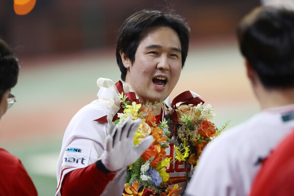 역대 최초 500홈런의 주인공 최정(사진=SSG)