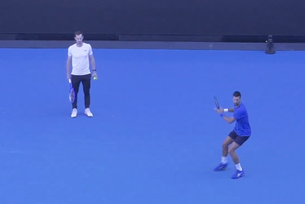 머레이와 조코비치의 만남(사진=호주오픈 SNS)