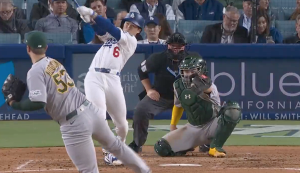 첫 홈런을 때린 김혜성(사진=MLB.com 중계화면)