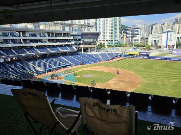 이 좋은 야구장이 고교야구 전용구장이 되면, 그때서야 창원시가 정신을 차릴까(사진=NC)