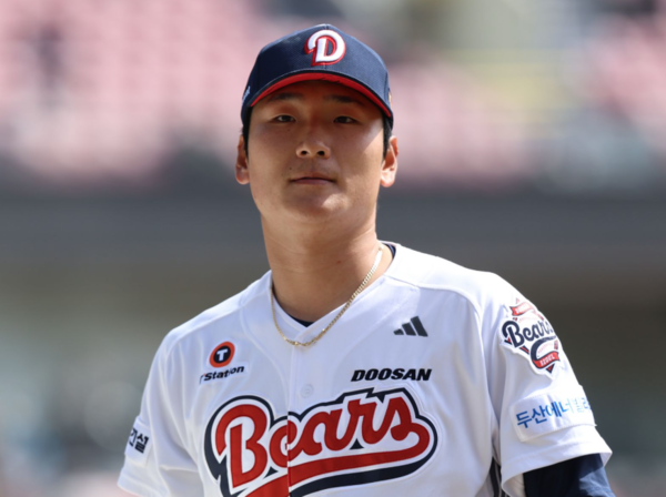 3이닝 3실점으로 아쉬운 시즌 첫 등판을 마친 곽빈(사진=두산)
