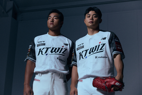 KT 밀리터리 유니폼(사진=KT)