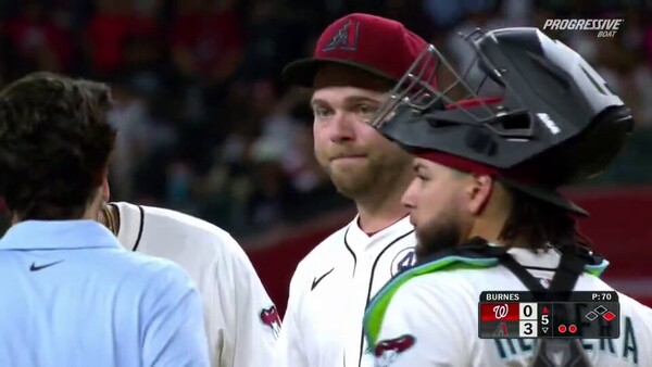 좌절한 번스의 표정(사진=MLB.com)