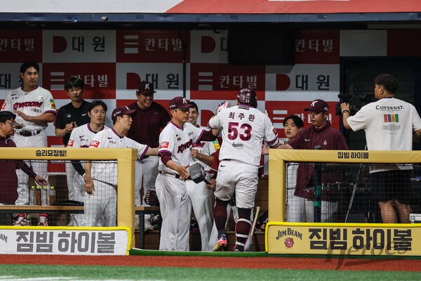 키움 히어로즈 팬들의 분노가 마침내 폭발했다(사진=키움)