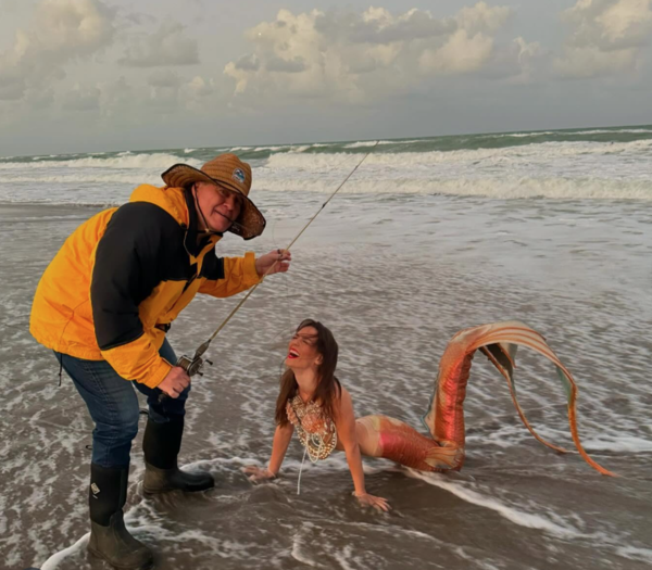 벨리칙과 허드슨이 처음 만난 날을 기념해 SNS에 올린 이미지(사진=조던 허드슨 SNS)