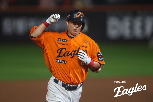 홈런포를 쏘아 올린 노시환(사진=한화)