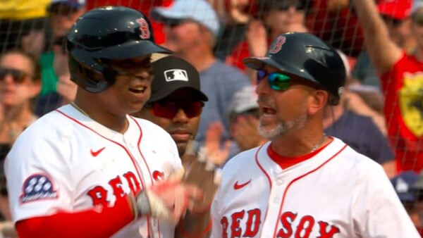 보스턴 레드삭스의 간판타자 라파엘 데버스(28)가 포지션 변경을 둘러싼 구단과의 오랜 갈등 끝에 샌프란시스코 자이언츠로 이적했다(사진=MLB.com)