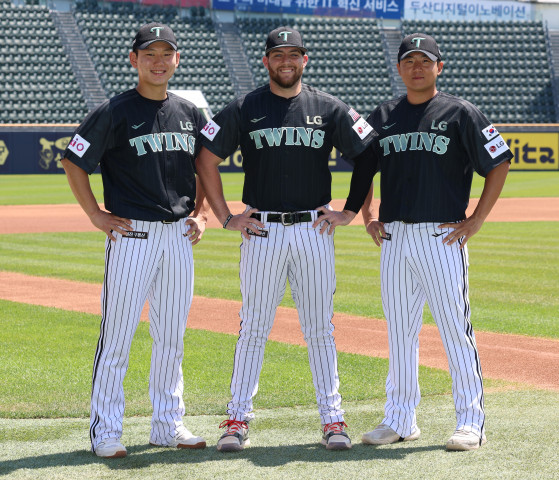 LG 트윈스가 6월 호국보훈의 달을 맞아 특별한 의미를 담은 밀리터리 유니폼을 공개했다(사진=LG)