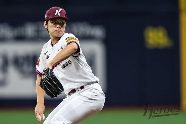키움 김윤하(사진=키움)