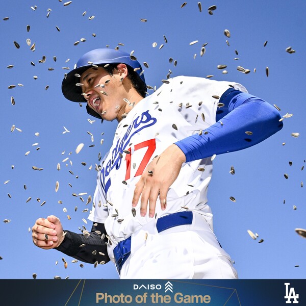 LA 다저스의 투타겸업 슈퍼스타 오타니 쇼헤이가 투수 복귀 두 번째 경기에서 경이로운 활약을 펼쳤다(사진=LA 다저스 SNS)