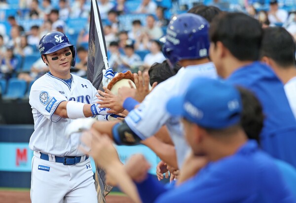 박병호는 6월 25일 대구 삼성라이온즈파크에서 열린 한화 이글스와의 경기에서 4타수 3안타 1홈런 2타점 1득점의 불방망이로 삼성의 7대 2 승리를 이끌었다(사진=삼성)