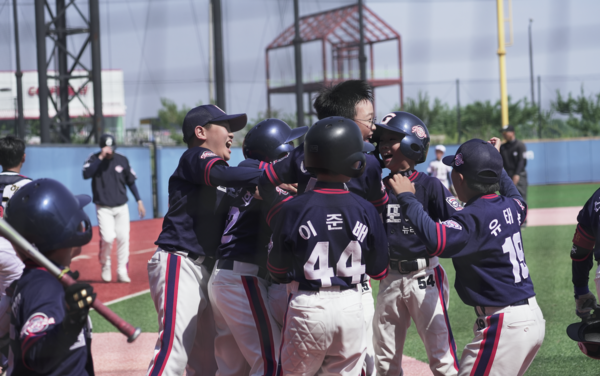 미국 메이저리그(MLB)와 한국리틀야구연맹이 주최하는 국내 최대 규모 리틀야구대회 'MLB CUP 2025 KOREA'의 전국 예선이 22일 성공적으로 마무리됐다(사진=MLB 코리아)