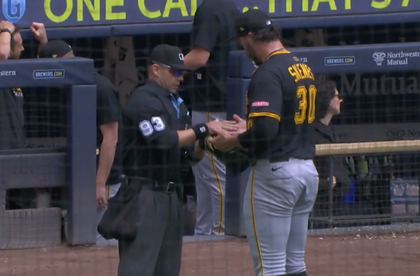 올해 사이영상의 강력한 후보 스킨스(사진=MLB.com)