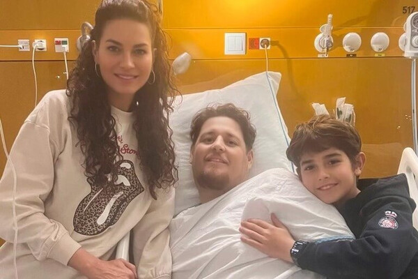 바비 젠크스와 아내 엘레니, 그리고 아들.