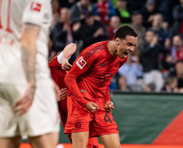 바이에른 뮌헨은 7월 7일(한국시간) 무시알라가 왼쪽 종아리뼈 골절과 발목 탈구 진단을 받았다고 발표했다(사진=자말 무시알라 SNS)