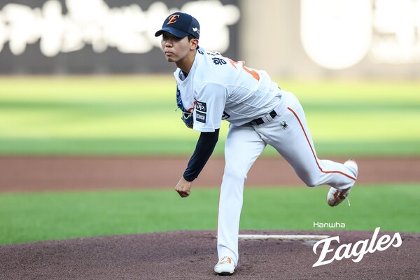 최고의 호투를 펼친 황준서(사진=한화)