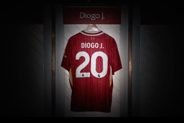교통사고로 세상을 떠난 디오구 조타를 추모하기 위해 리버풀이 클럽 역사상 처음으로 선수의 등번호를 영구결번하기로 했다(사진=리버풀 SNS)