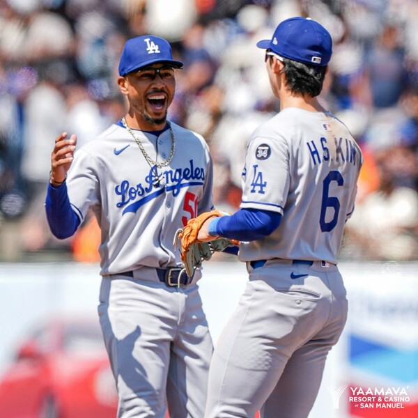 무키 베츠와 김혜성(사진=LA 다저스 SNS)