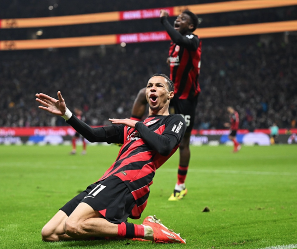 환호하는 에키티케(사진=위고 에키티케 SNS)