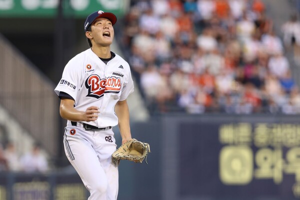 루키 최민석의 빛나는 호투(사진=두산)