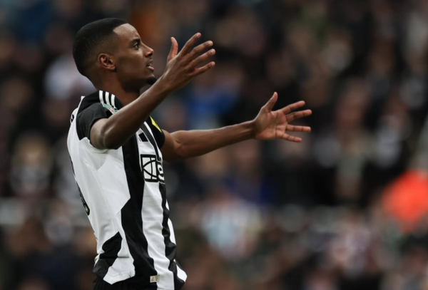 리버풀이 이사크 영입을 위해 뉴캐슬에 접촉한 사실이 알려졌다(사진=알렉산데르 이사크 SNS)