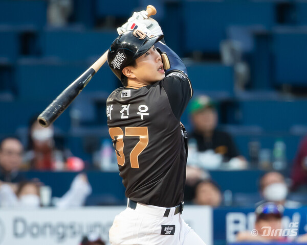장외 타율왕 박건우(사진=NC)