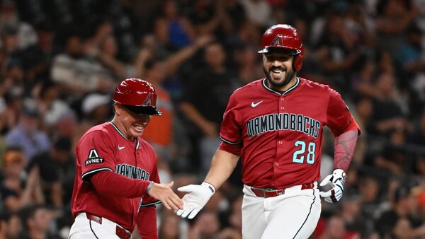 에우헤니오 수아레즈가 시애틀로 향한다(사진=MLB.com)