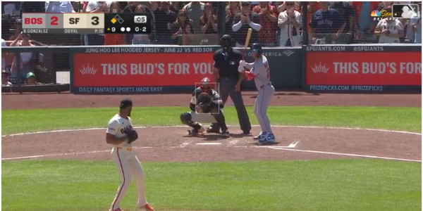 트레이드로 샌프란시스코에서 뉴욕 양키스로 향하는 카밀로 도발. (사진=MLB.com 캡쳐)