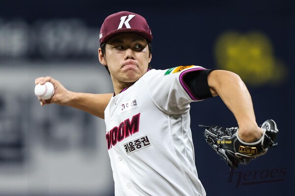 키움 김윤하(사진=키움)