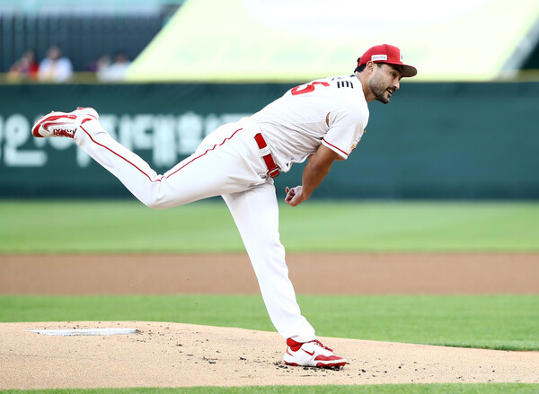 SSG 랜더스의 선발투수 미치 화이트. (사진=SSG 랜더스)