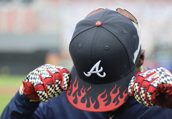 4일(한국시간) 테네시주 브리스톨 모터 스피드웨이에서 열린 '2025 스피드웨이 클래식' 애틀랜타 브레이브스와 신시내티 레즈의 경기는 애틀랜타의 4대 2 승리로 끝났다(사진=애틀랜타 브레이브스 SNS)