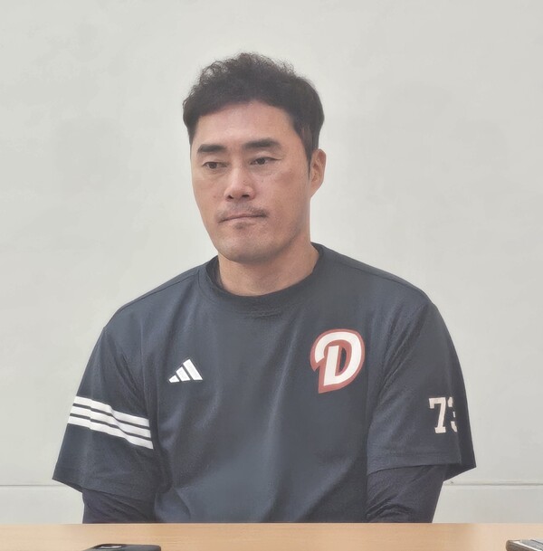 두산 베어스 조성환 감독 대행. (사진=스포츠춘추 정진영 기자)