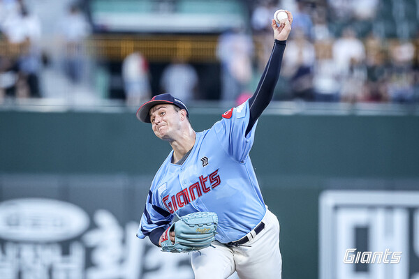 지난달 31일 NC전에서 역투를 펼친 롯데의 선발 터커 데이비슨. (사진=롯데 자이언츠)