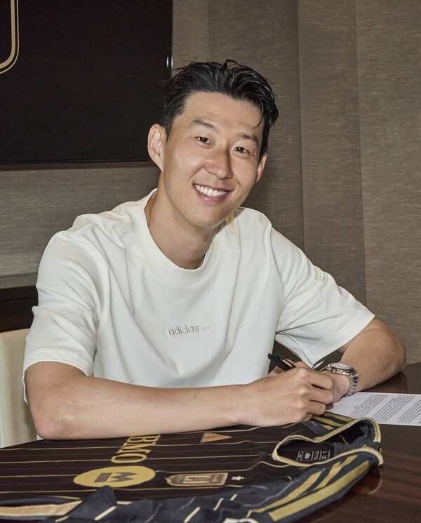 손흥민이 LAFC와 계약했다. (사진=LAFC SNS)