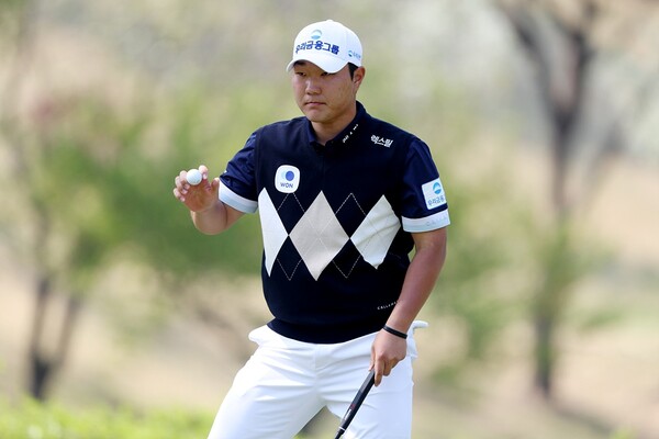 올 시즌 KPGA 투어에 데뷔한 신인 문동현. 사진 | KPGA