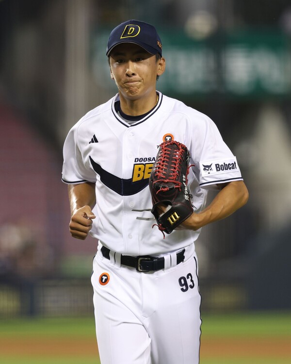 지난 7월 1군에 올라와 등판했던 두산 제환유. 사진 | 두산