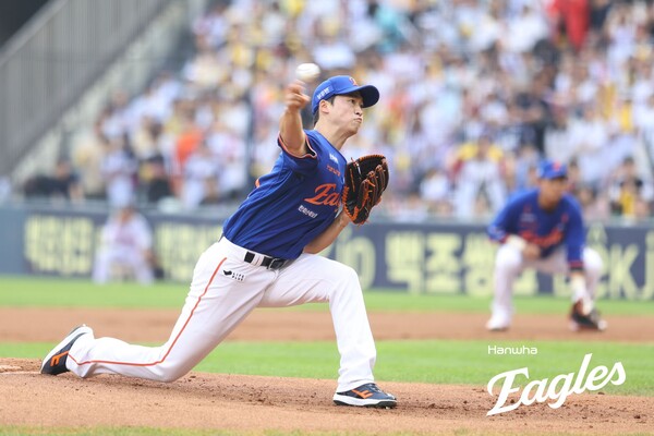 한화 이글스 엄상백이 마운드에서 역투를 펼치고 있다. (사진=한화 이글스)