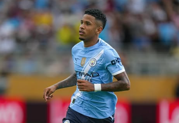 토트넘이 최근 맨시티에 사비뉴 영입 의사를 타진했다(사진=사비뉴 SNS)