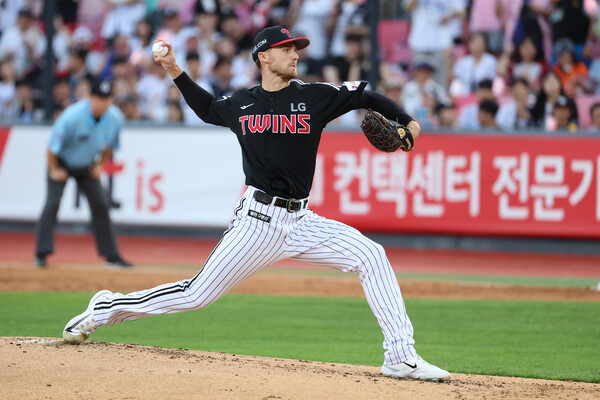 톨허스트의 12일 KT전 투구 모습. (사진=LG 트윈스)