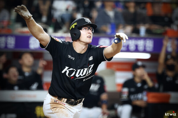 KT 외야수 스티븐슨. (사진=KT위즈)