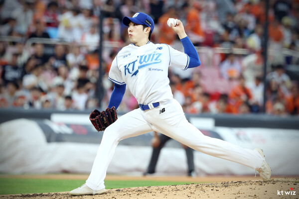 KT 좌투수 오원석. (사진=KT위즈)